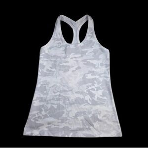 Lululemon Athletica GREY Camouflage RACERBACk Tank Top size 10